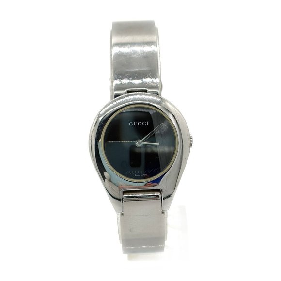 Genuine Gucci Watch 6700L 25mm Women's Black/silver in running order - Picture 1 of 6